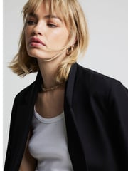 River Island Black Relaxed Fit Roll Sleeve Blazer - Image 4 of 5