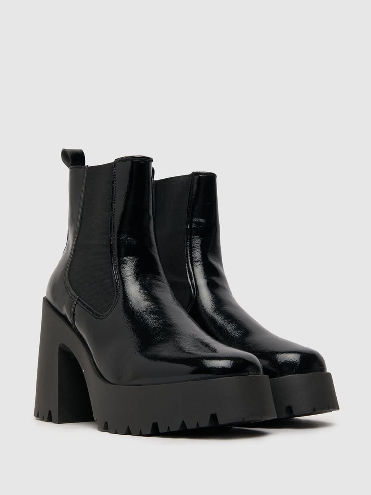 Schuh Anna Patent Black Platform Chelsea Boots - Image 2 of 4