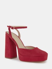 Novo Red Regular Fit ILIKA Close Toe Platform Courts - Image 3 of 6