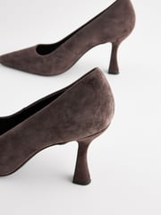 Chocolate Brown Forever Comfort® Leather Chisel Toe Heel Court Shoes - Image 7 of 8