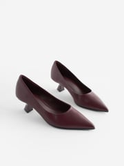 Burgundy Standard/Wide Fit Forever Comfort® Kitten Heel Court Shoes - Image 3 of 7