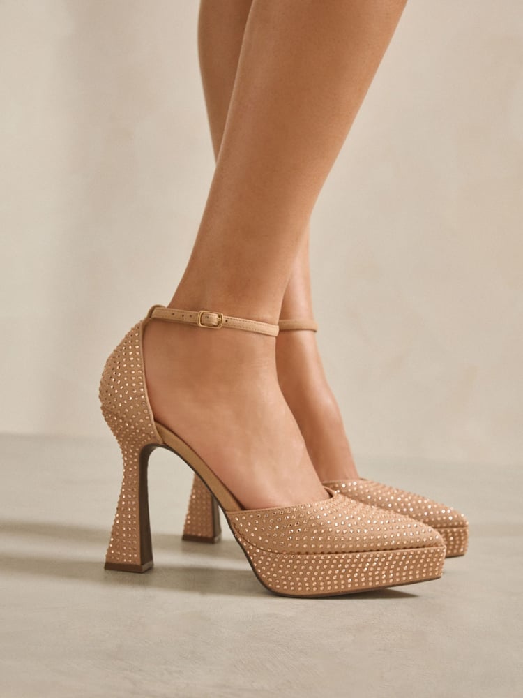 Nude Forever Comfort® Platform Pointed Sandals - Image 2 of 9