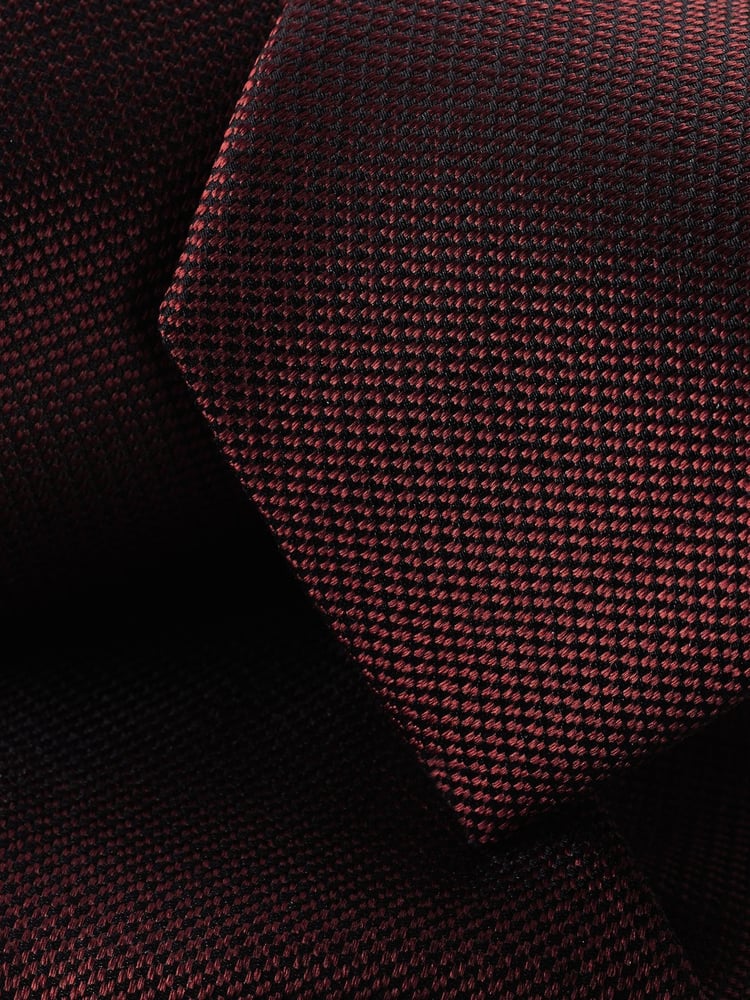 Charles Tyrwhitt Burgundy Red Silk Stain Resist Slim Tie - Image 2 of 2