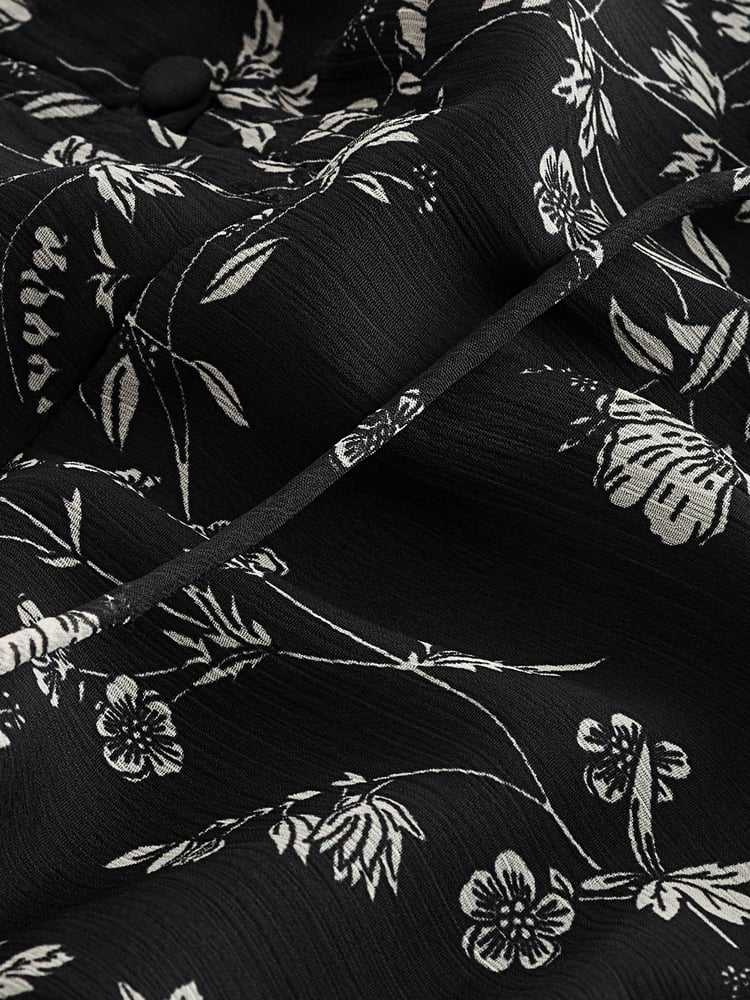 Monochrome Floral Ditsy Cape Long Sleeve Mini Dress - Image 6 of 6