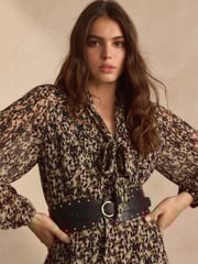 Black With Studs PU Corset Belt - Image 3 of 4