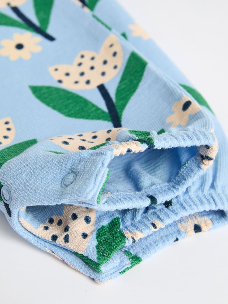 White/Blue/Red Baby Vest Rompers 3 Pack - Image 7 of 7