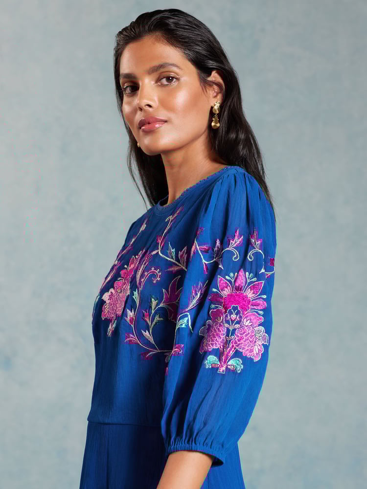 V&A | Love & Roses Blue Embroidered Puff Sleeve Midi Dress - Image 2 of 4