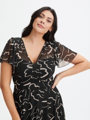 Scarlett & Jo Black Tilly Print Angel Sleeve Sweetheart Dress - Image 4 of 4