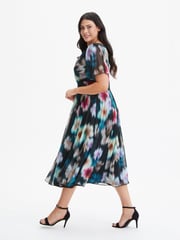 Scarlett & Jo Black Floral Victoria Angel Sleeve Mesh Midi Dress - Image 3 of 4