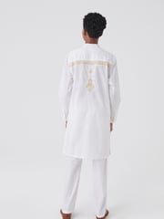 White/Gold Regular Length Embroidered Boys Kurta (3-16yrs) - Image 2 of 9