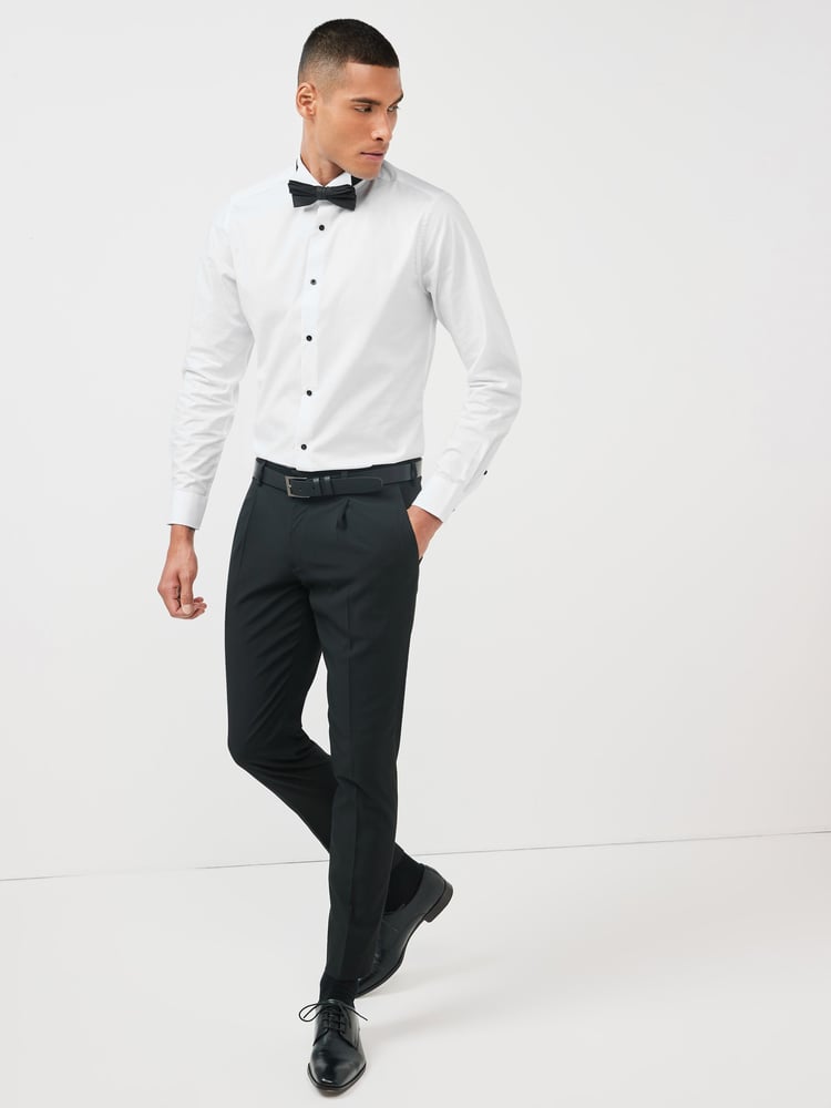 White Slim Fit Single Cuff Dress Shirt and Bow Tie Set - Image 2 of 6