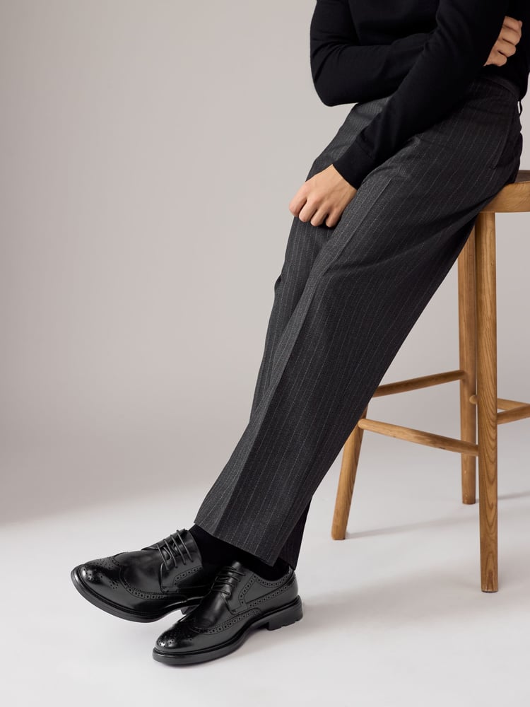 Black Brogue Shoes - Image 7 of 7