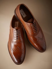 Tan Brown Standard Fit Signature Italian Leather Wingcap Brogue Shoes - Image 2 of 5