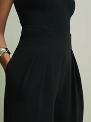 Schwarz - Florere Plissierte Hose mit weitem Bein - Bild 4 von 6