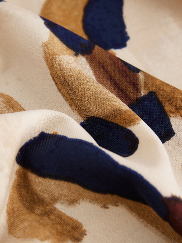 Animal Print Long Sleeve V-Neck Jersey Blouse - Image 8 of 8