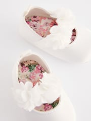 White Satin Baby Corsage Shoes (0-24mths) - Image 4 of 5