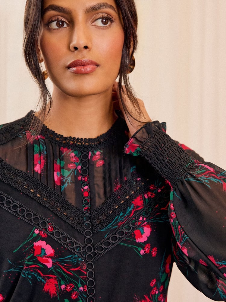 Love & Roses Black Floral Jersey Chiffon Sleeve Lace Trim Blouse - Image 2 of 4 Love & Roses Black Floral Jersey Chiffon Sleeve Lace Trim Blouse - Image 2 of 4