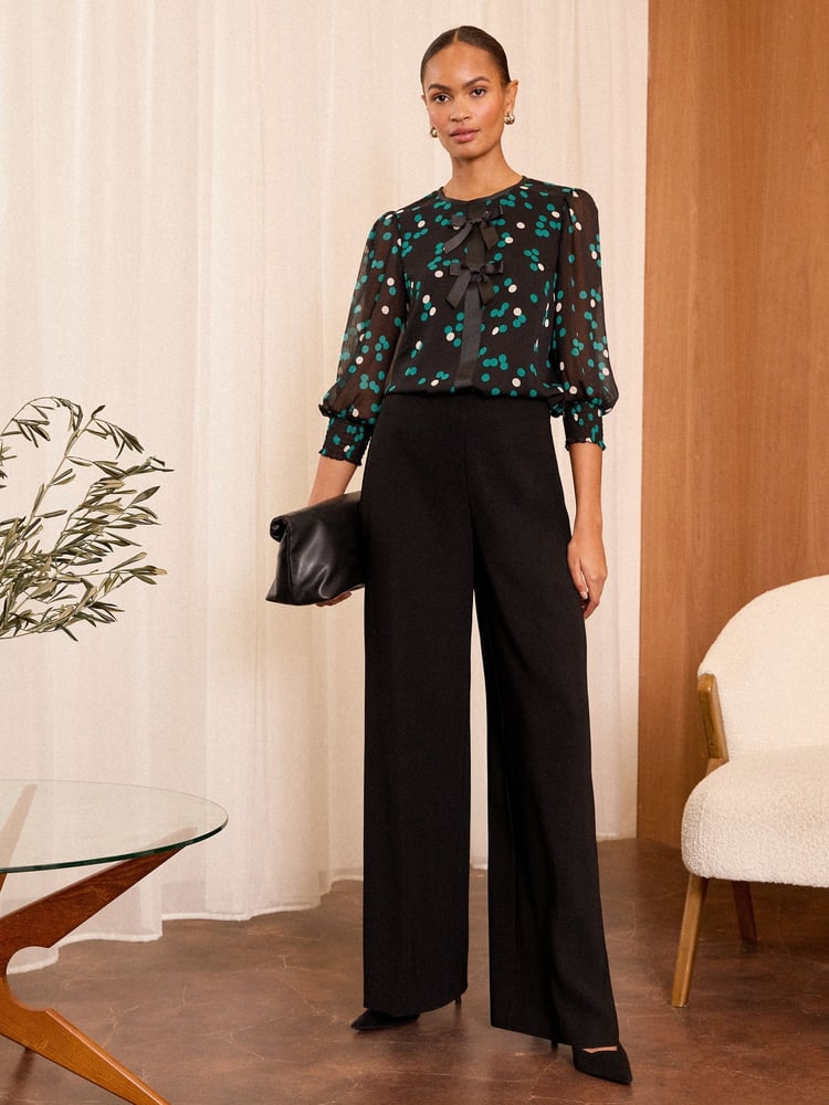 Love & Roses Black Spot Bow Detail Crew Neck 3/4 Sleeve Blouse - Image 2 of 4
