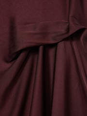 Reiss Burgundy Micah Petite Satin Drape Tuck Midi Dress - Image 6 of 7