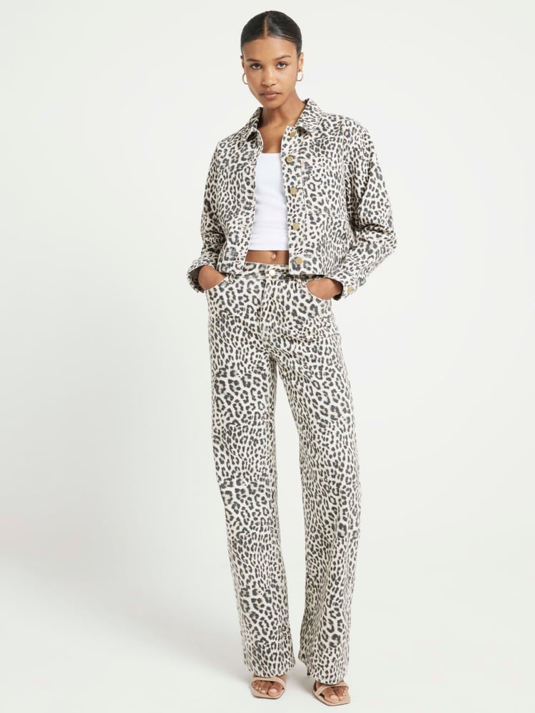 River Island Animal Cropped Denim Leopard Print 100% Cotton Jacket - Image 1 of 4 River Island Animal Cropped Denim Leopard Print 100% Cotton Jacket - Image 1 of 4