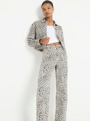 River Island Animal Cropped Denim Leopard Print 100% Cotton Jacket - Image 2 of 4