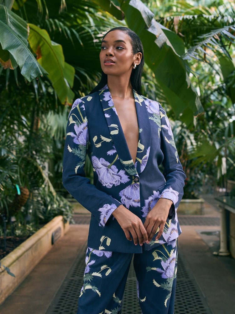 Navy Floral Kew Gardens Single Breasted Tailored Blazer with Linen - Image 1 of 5