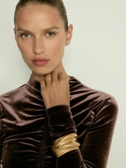 Reiss Chocolate Ari Velvet Ruched Long-Sleeve Top - Image 4 of 6
