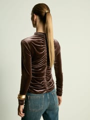 Reiss Chocolate Ari Velvet Ruched Long-Sleeve Top - Image 5 of 6