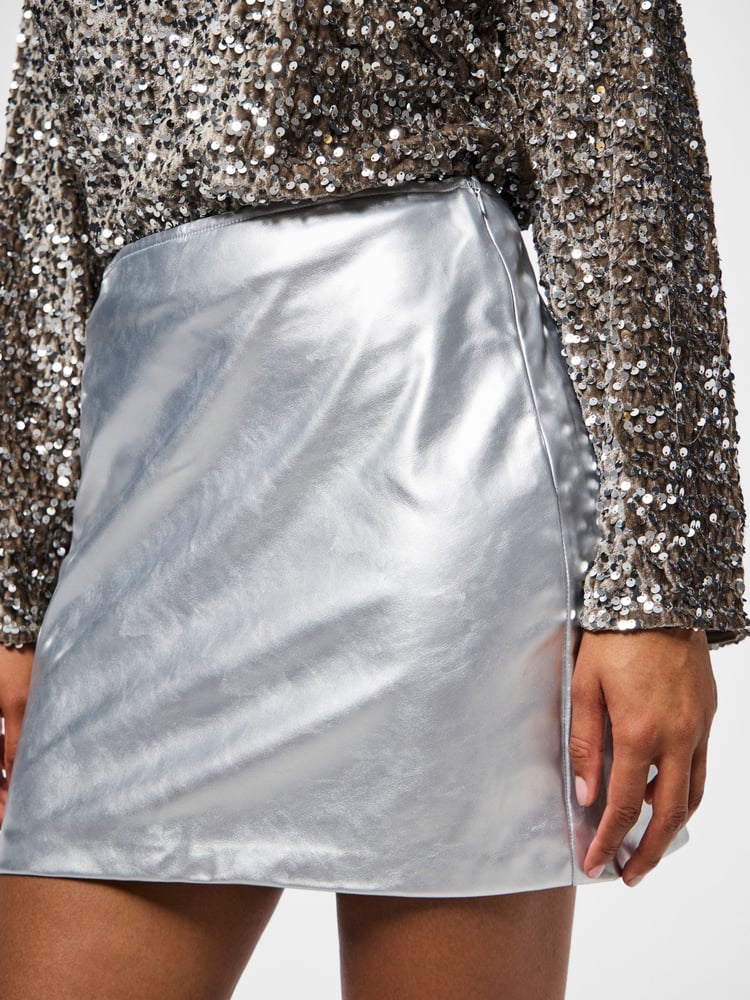 PIECES Grey Silver PU Mini Skirt - Image 2 of 7