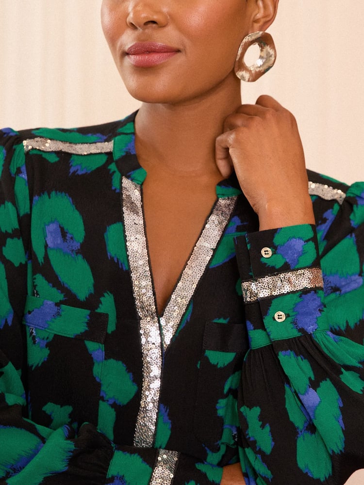 Love & Roses Green Animal Sequin Trim V-Neck Long Sleeve Blouse - Image 4 of 4 Love & Roses Green Animal Sequin Trim V-Neck Long Sleeve Blouse - Image 4 of 4
