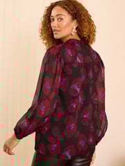Love & Roses Red Animal Zip Front Mix Sheer Long Sleeve Length Blouse - Image 4 of 4
