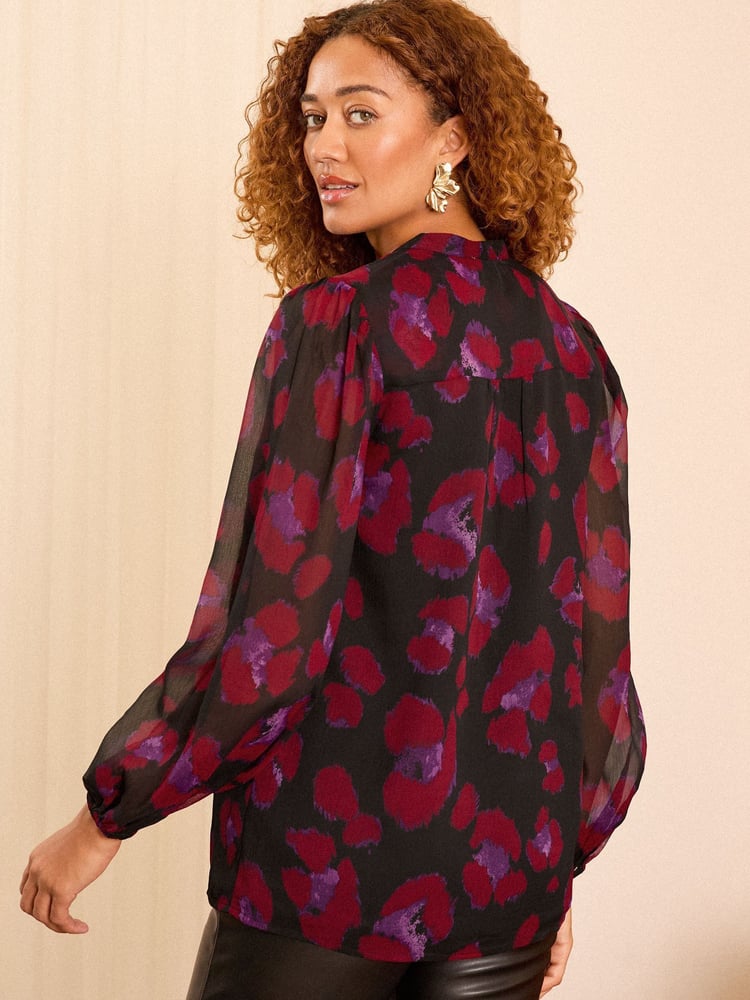 Love & Roses Red Animal Zip Front Mix Sheer Long Sleeve Length Blouse - Image 4 of 4 Love & Roses Red Animal Zip Front Mix Sheer Long Sleeve Length Blouse - Image 4 of 4