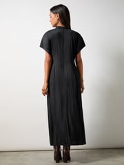 Ro&Zo Black High Neck Plisse Dress - Image 2 of 3