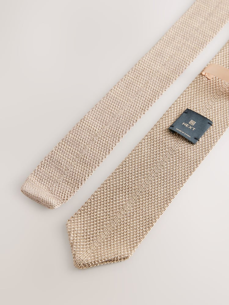 Neutral Knitted Silk Tie With Point - Image 3 of 3 Neutral Knitted Silk Tie With Point - Image 3 of 3