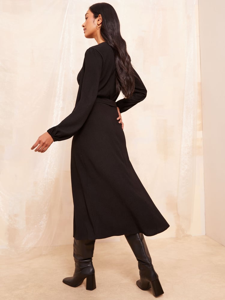 Friends Like These Black Petite Ladder Trim Textured Midi Dress - Image 4 of 4