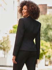 Sosandar Black Hourglass Tailored Blazer - Image 5 of 5