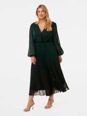 Forever New Green Priscilla Curve Pleated Midi Dress - Image 4 of 4