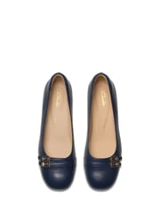 Clarks Blue Leather Daiss 30 Court Shoes - Image 5 of 7