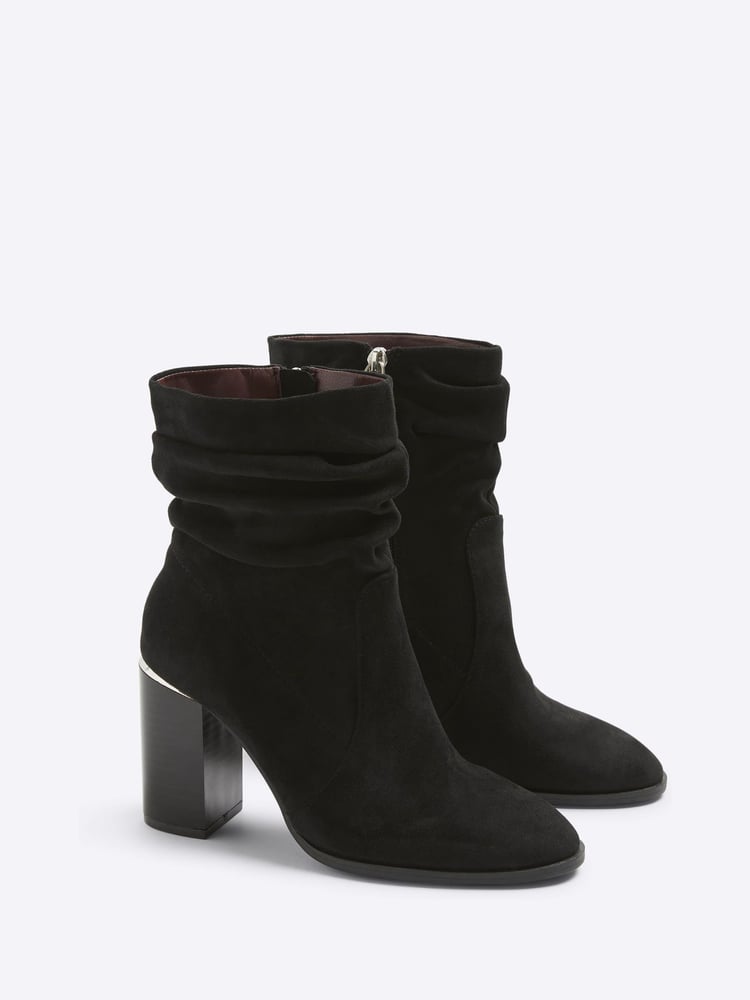 River Island Black Slouch Heeled Ankle Boots - Image 2 of 4 River Island Black Slouch Heeled Ankle Boots - Image 2 of 4