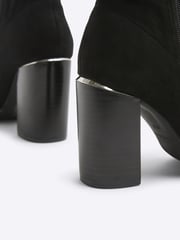 River Island Black Slouch Heeled Ankle Boots - Image 4 of 4