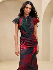 Lipsy Black Floral Petite Short Sleeve Ruched Keyhole Fit And Flare Midi Dress - Image 3 of 4