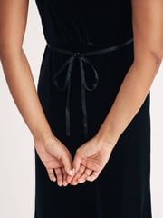 Nobodys Child Black Velvet Cowl KneckTrixie Midaxi Dress - Image 4 of 5