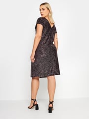 Yours Curve Pink Sequin Flute Sleeve Top - Image 3 of 5
