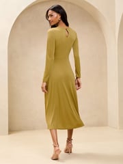 Lipsy Green Petite Ruched Fit and Flare Midi Dress with Gold Trim Detail - Image 3 of 5