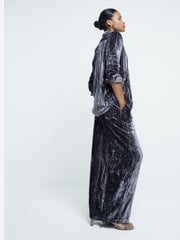 River Island Grey Velvet Texture 100% Cotton Shirt - Image 2 of 4