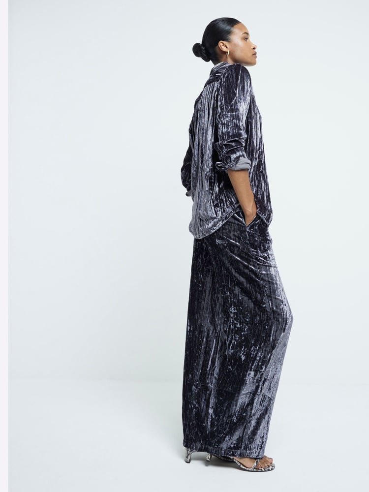 River Island Grey Velvet Texture 100% Cotton Shirt - Image 2 of 4