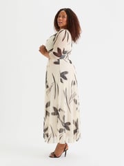 Scarlett & Jo Cream Verity Print Maxi Gown - Image 3 of 5