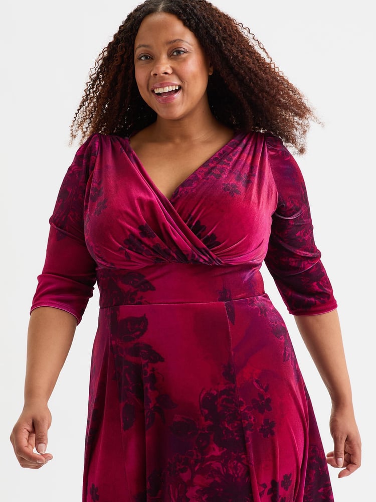 Scarlett & Jo Wine Verity Pucci Velvet Maxi Gown - Image 2 of 5