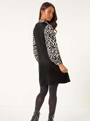 Roman Black Petite 2 in 1 Geometric Print Shift Dress - Image 3 of 5