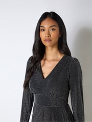 Ro&Zo Silver Eliza Sparkle Jersey V-Neck Jumpsuit - Image 5 of 5